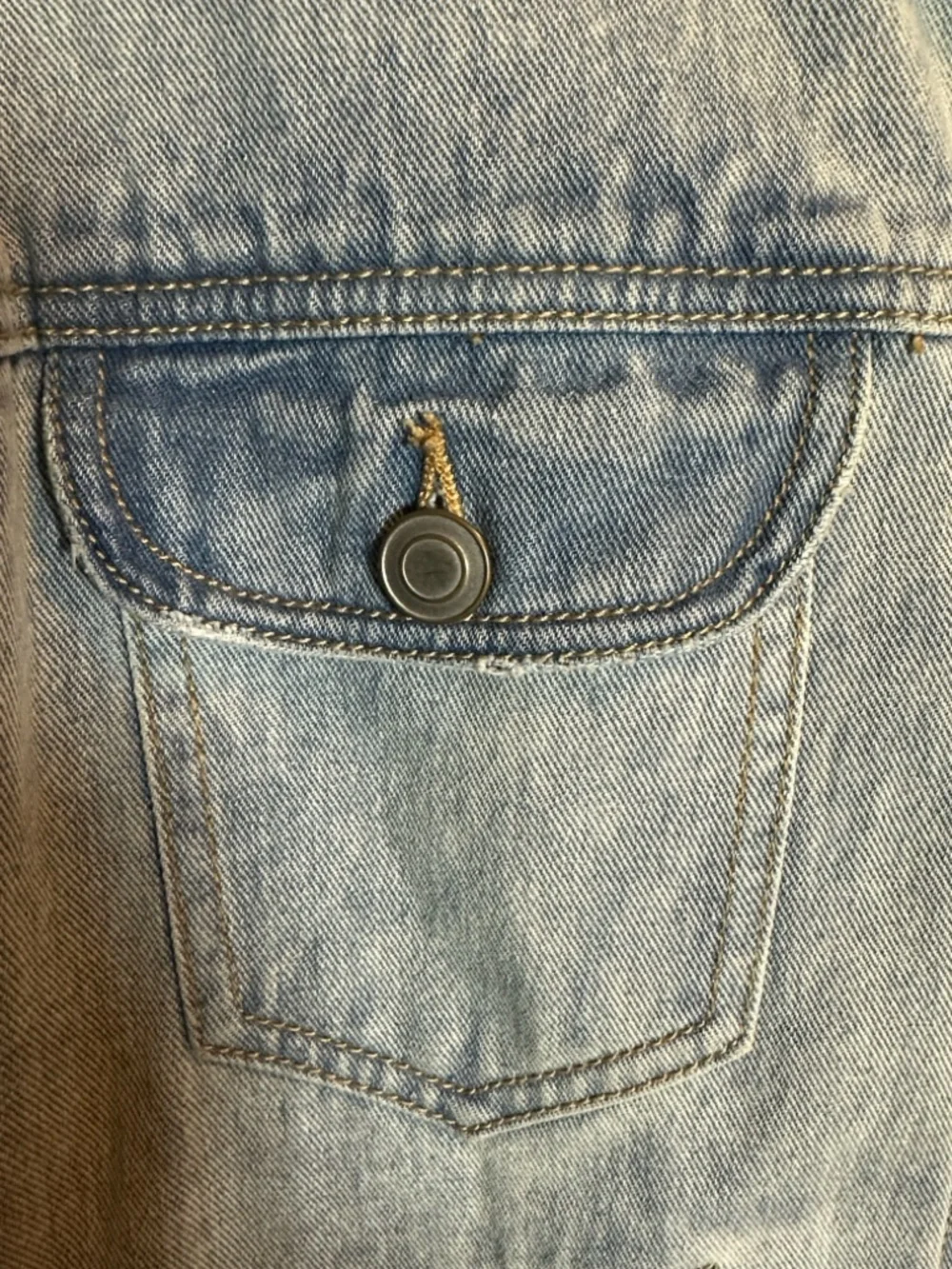 Free People Light Wash Blue Denim Jacket - Picture 3 of 7
